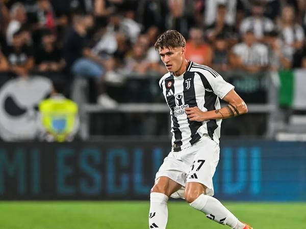 Bước nhảy vọt ngoạn mục của Nicolo Savona tại Juventus